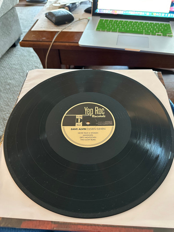 Eleven Eleven | Mint (M) Mint (M)