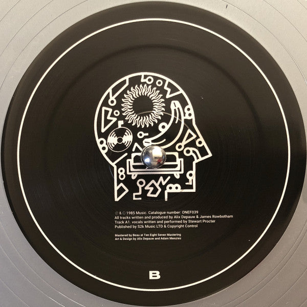 1985 Music X Sofa Sound | Mint (M) Mint (M)