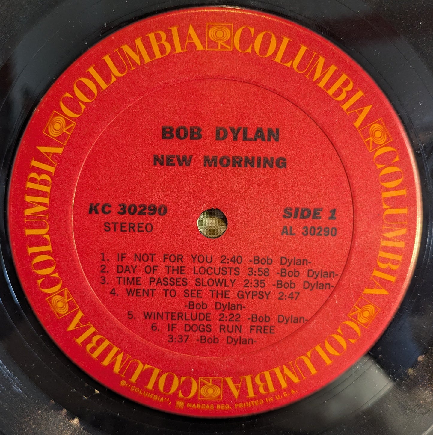 New Morning (VINYL) | Very Good Plus (VG+) Very Good Plus (VG+)