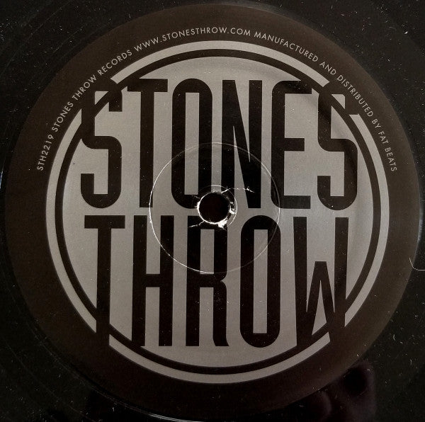 A Strange Arrangement | Mint (M) Mint (M)