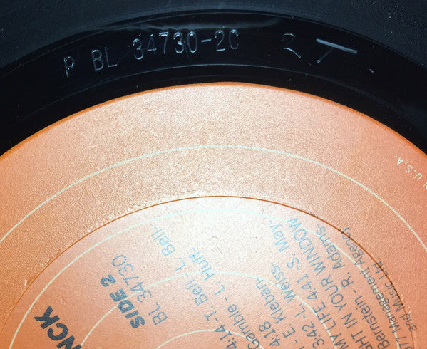 Miracles By Engelbert Humperdinck | Near Mint (NM) Near Mint (NM)