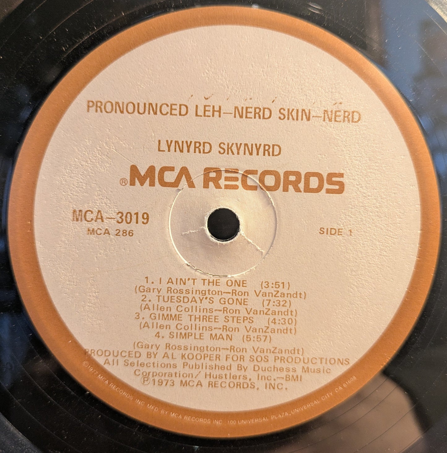 (Pronounced 'Lĕh-'nérd 'Skin-'nérd) (VINYL) | Very Good (VG) Very Good Plus (VG+)