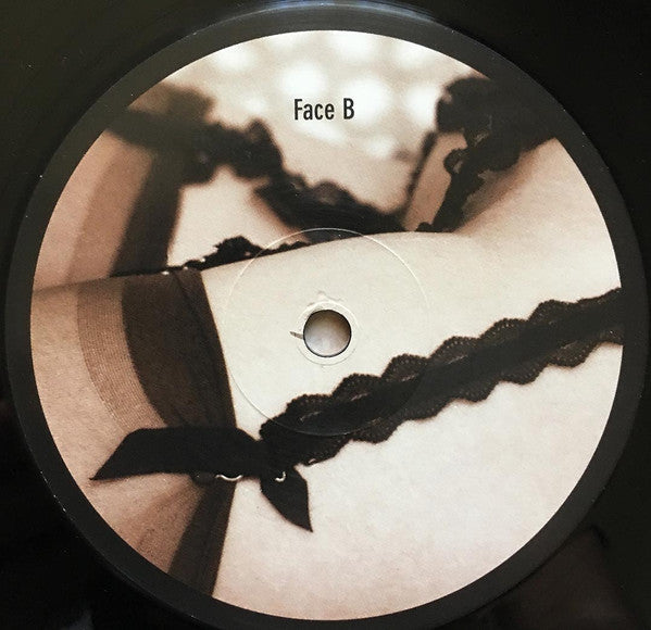 Musique Classée X | Mint (M) Mint (M)