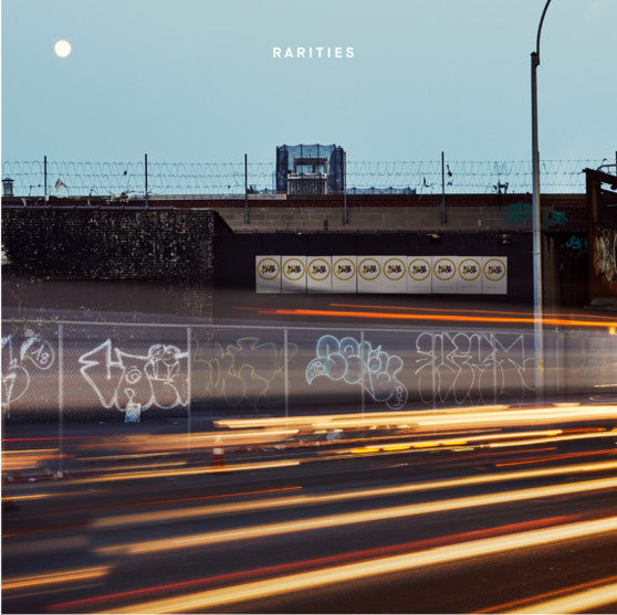 Mom + Pop 10 | Mint (M) Mint (M)