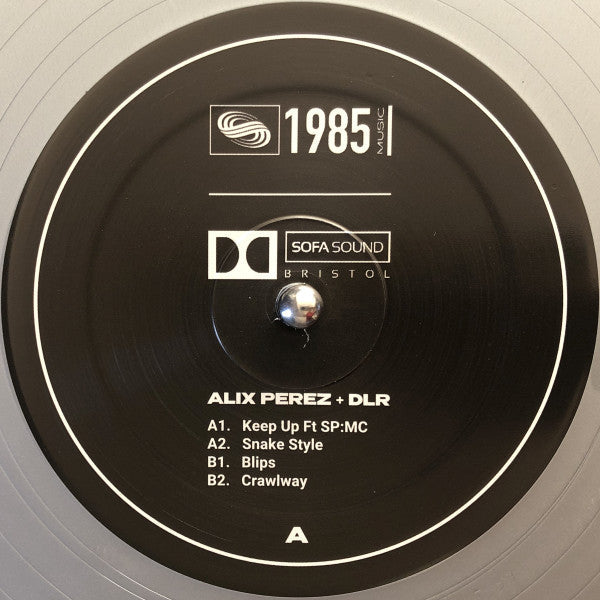 1985 Music X Sofa Sound | Mint (M) Mint (M)