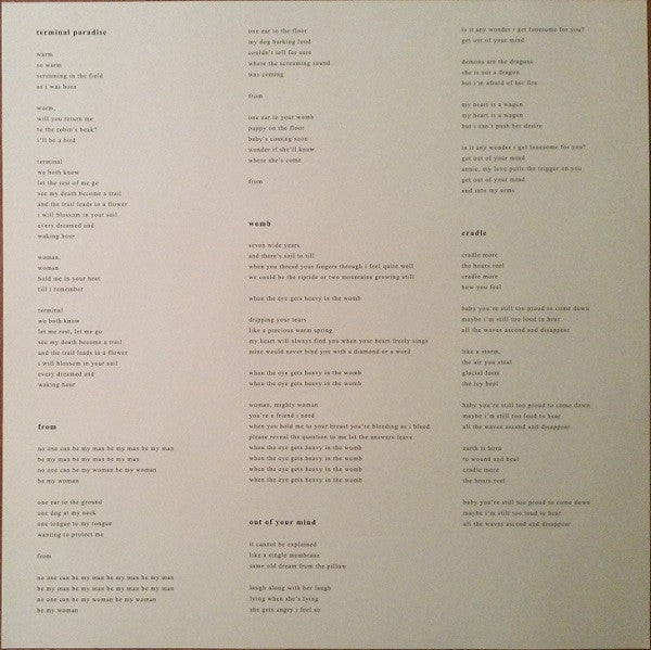 Abysskiss | Mint (M) Mint (M)