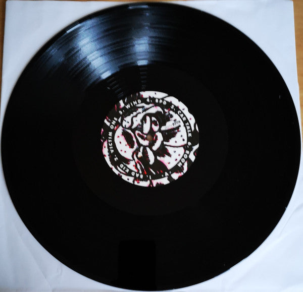 Vixen | Mint (M) Mint (M)