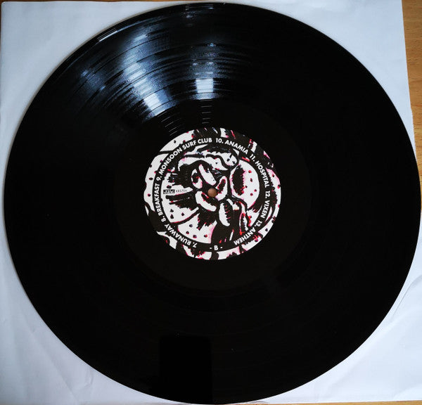 Vixen | Mint (M) Mint (M)