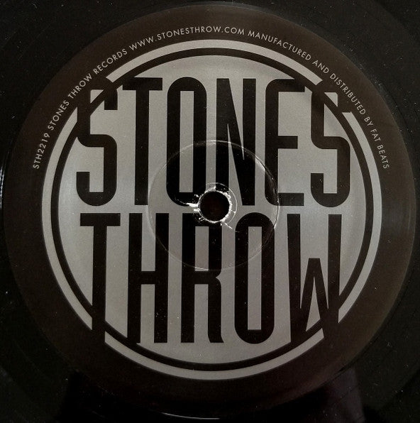 A Strange Arrangement | Mint (M) Mint (M)