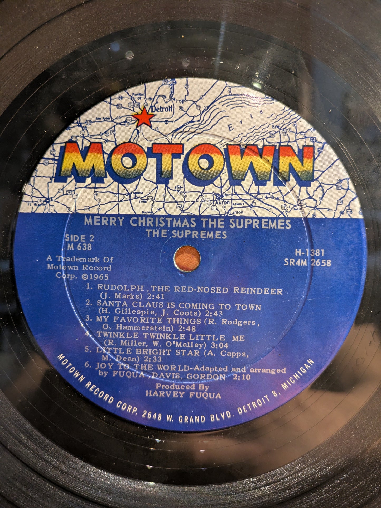 Merry Christmas (VINYL) | Very Good (VG) Good Plus (G+)