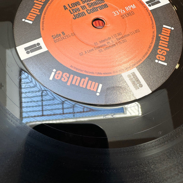 A Love Supreme: Live In Seattle *DINGED* (2xVINYL) | Mint (M) Excellent+ (EX+)