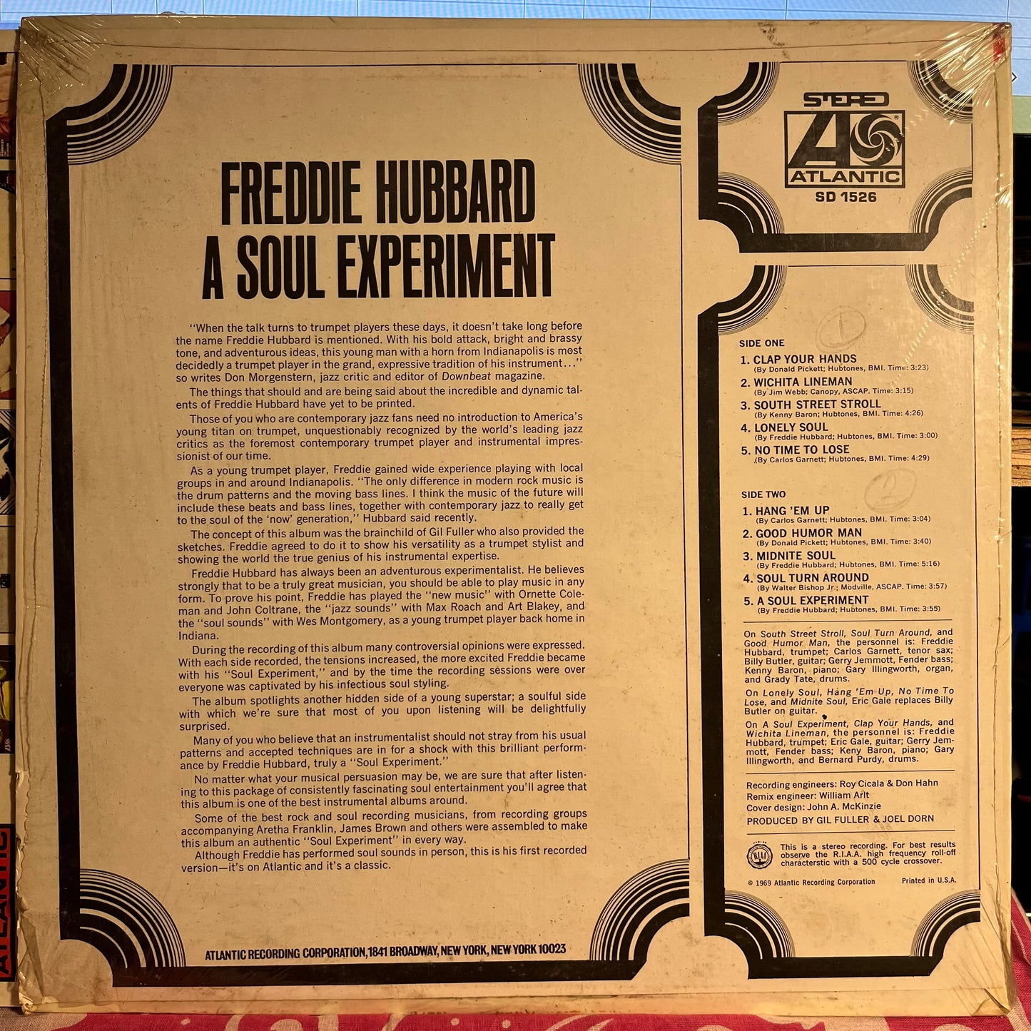 A Soul Experiment *SHRINK/PRESSWELL* |