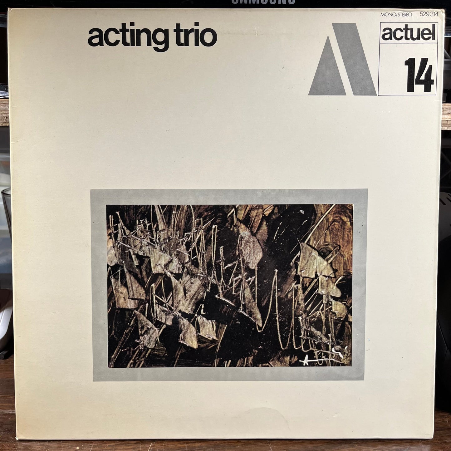 Acting Trio (FRANCE VINYL) | Near Mint (NM) Near Mint (NM)