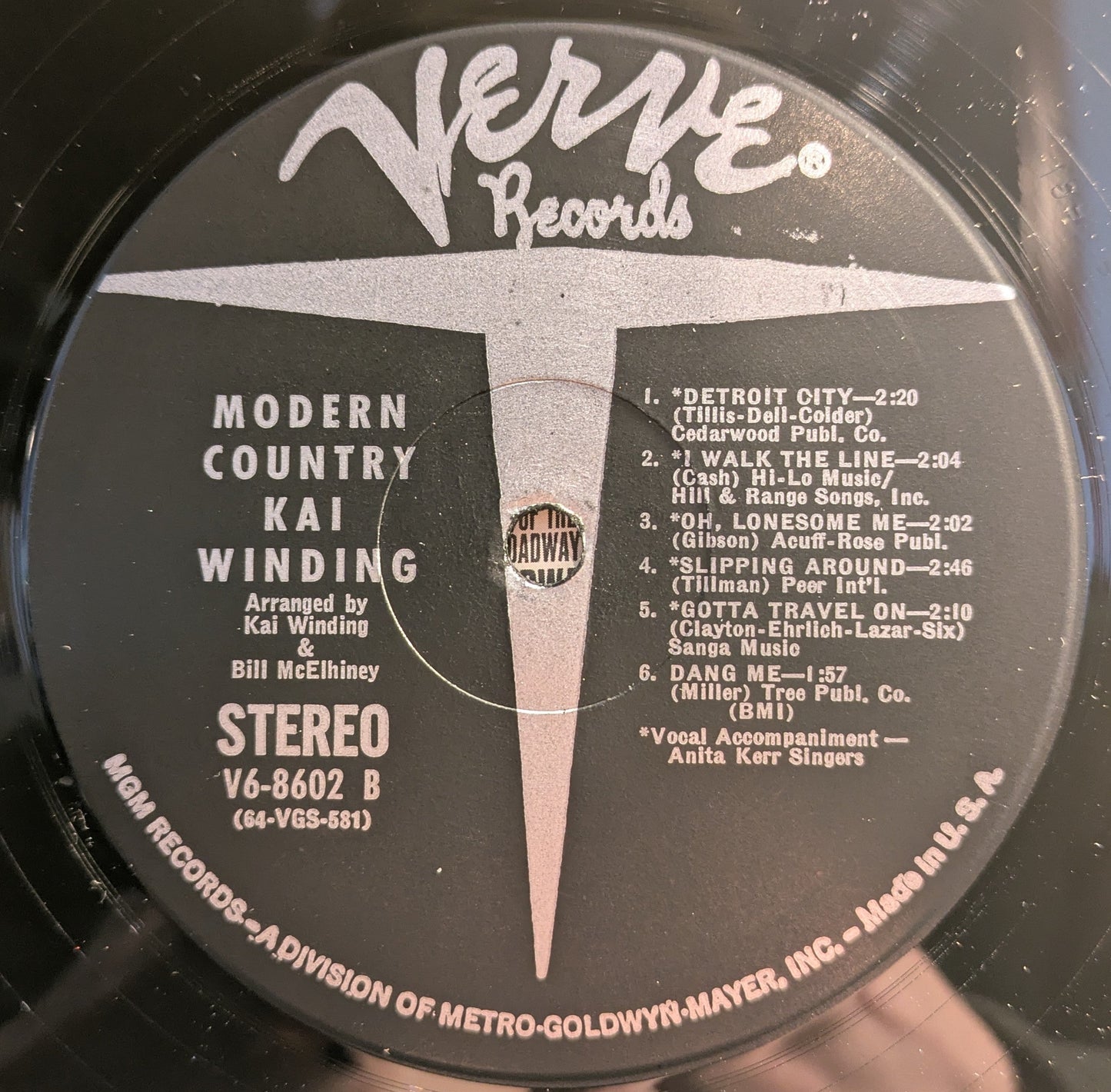 Modern Country (VINYL) | Near Mint (NM) Near Mint (NM)