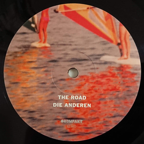 1983 (2xVINYL) | Mint (M) Mint (M)