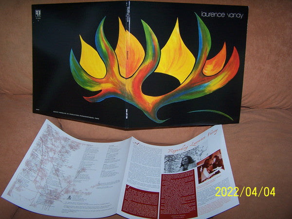 Galaxies | Mint (M) Mint (M)