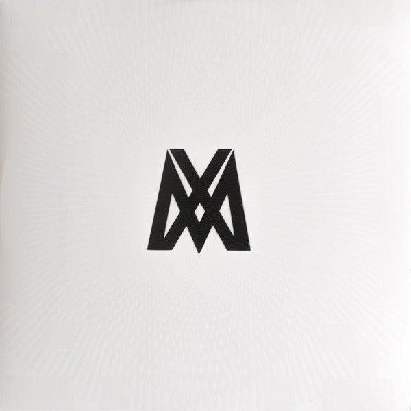 Never Sleep | Mint (M) Mint (M)