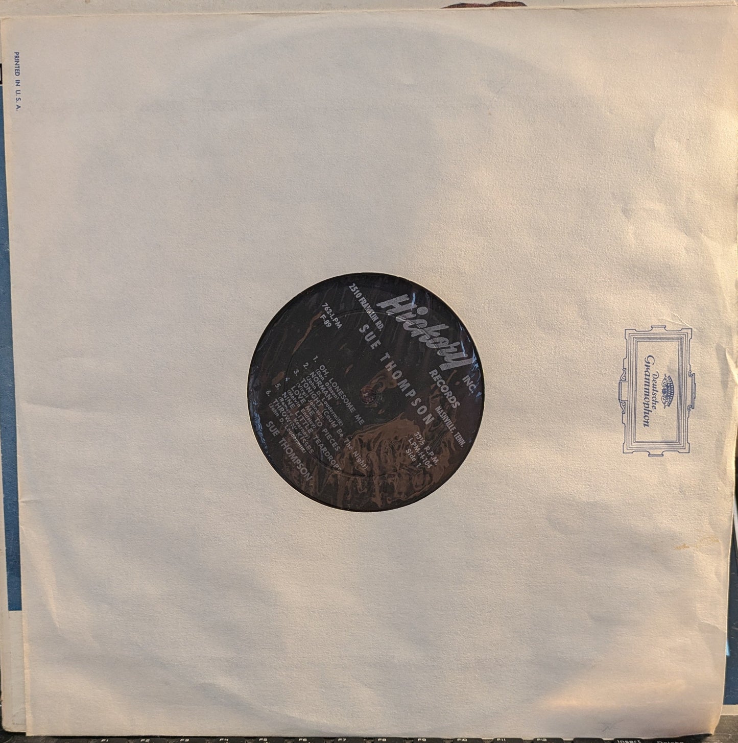 Meet Sue Thompson | Very Good Plus (VG+) Excellent (EX)- X Vinyl Record