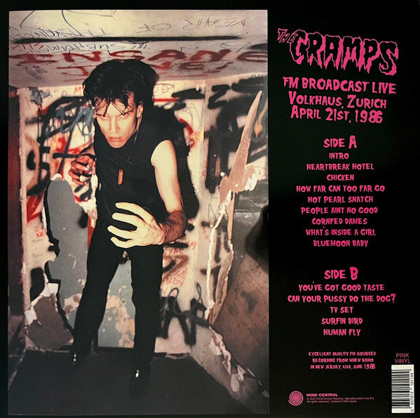 Hot Pearl Radio Broadcast | Mint (M) Mint (M)