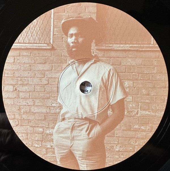 Sufferer Sounds | Mint (M) Mint (M)