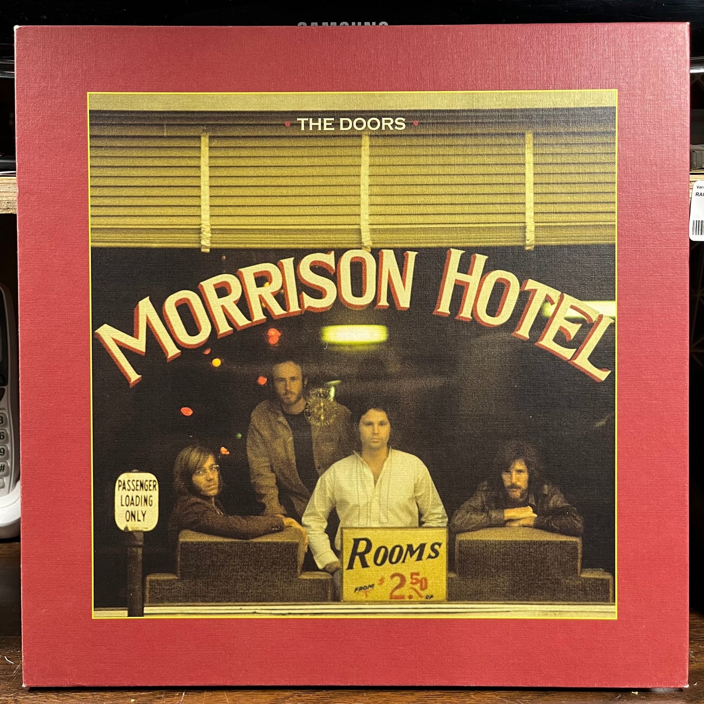 Morrison Hotel (VINYL & 2xCD) | Near Mint (NM) Near Mint (NM)