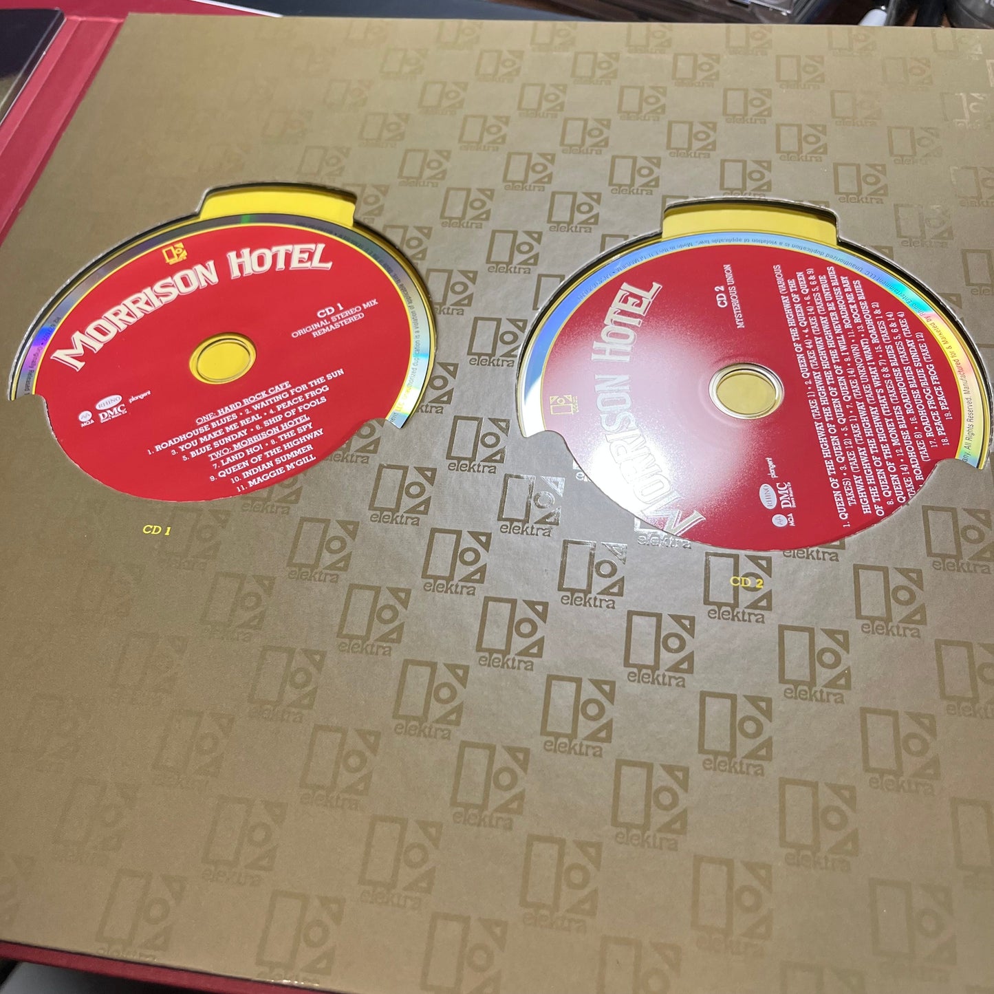 Morrison Hotel (VINYL & 2xCD) | Near Mint (NM) Near Mint (NM)