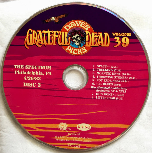 Dave's Picks, Volume 39 (3xCD)(The Spectrum, Philadelphia, PA • 4/26/83) | Mint (M) Near Mint (NM)