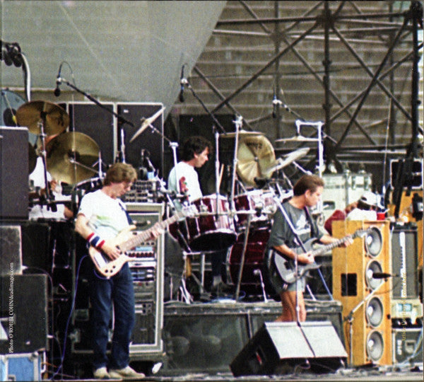 Dave's Picks, Volume 44 (3xCD)(Autzen Stadium, U. Of Oregon, Eugene, OR • 6/23/90) | Mint (M) Near Mint (NM)