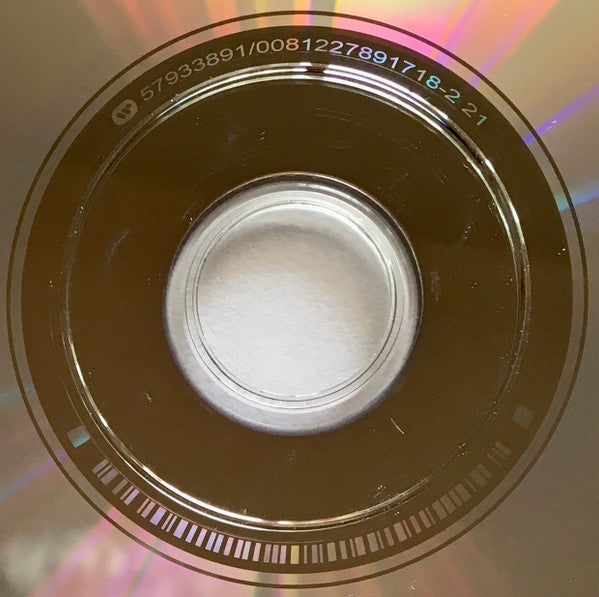 Dave's Picks, Volume 39 (3xCD)(The Spectrum, Philadelphia, PA • 4/26/83) | Mint (M) Near Mint (NM)