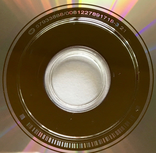 Dave's Picks, Volume 39 (3xCD)(The Spectrum, Philadelphia, PA • 4/26/83) | Mint (M) Near Mint (NM)