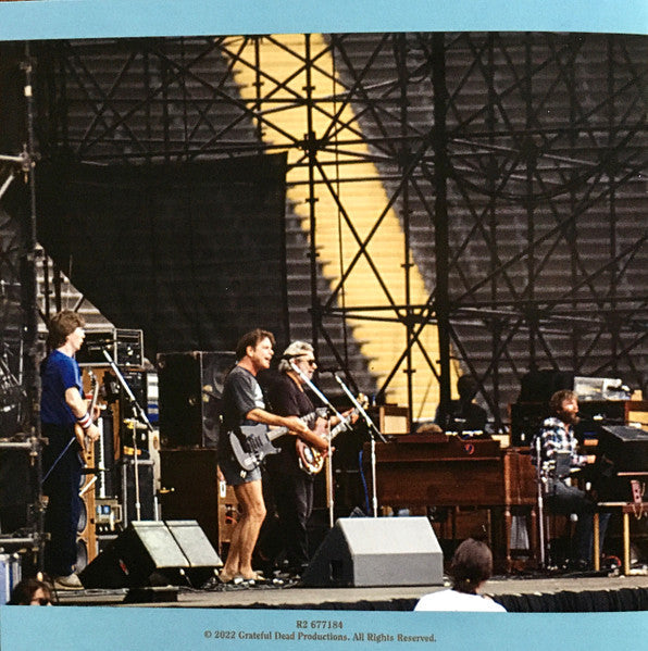 Dave's Picks, Volume 44 (3xCD)(Autzen Stadium, U. Of Oregon, Eugene, OR • 6/23/90) | Mint (M) Near Mint (NM)