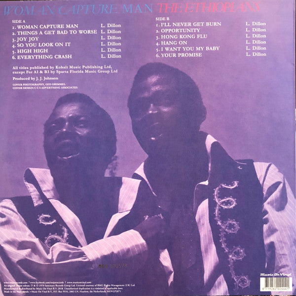 Woman Capture Man | Mint (M) Mint (M)