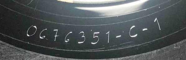 Swirling | Mint (M) Mint (M)