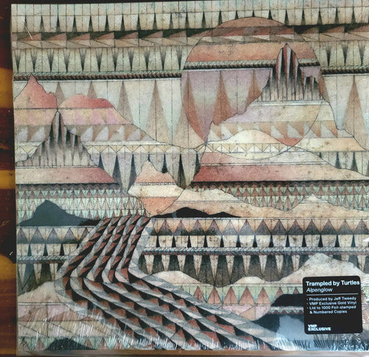 Alpenglow | Mint (M) Mint (M)